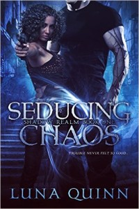 Cover Art for SEDUCING CHAOS by Luna Quinn