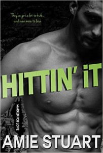 Cover Art for HITTIN’ IT by Amie Stuart